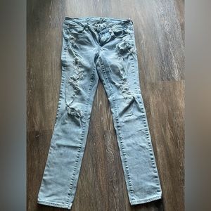 AMERICAN EAGLE size 4